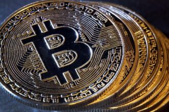 How do I price Bitcoin? BlackRock Exec explains