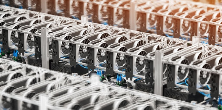 Bitcoin mining stock falls amid wider market turmoil