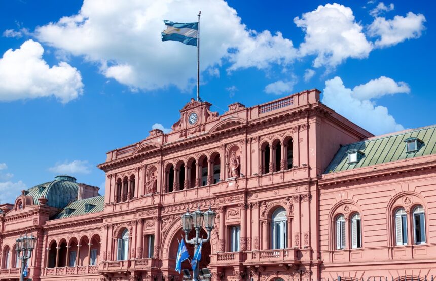 USDT fell to Argentina after stock stock