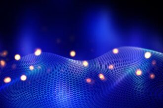 Phantom enters liquid staking races with PSOL native tokens