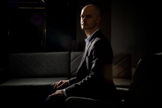 Coinbase's $2.9 billion Delibit deals with "legal threats" for its peers, Wall Street analysts say