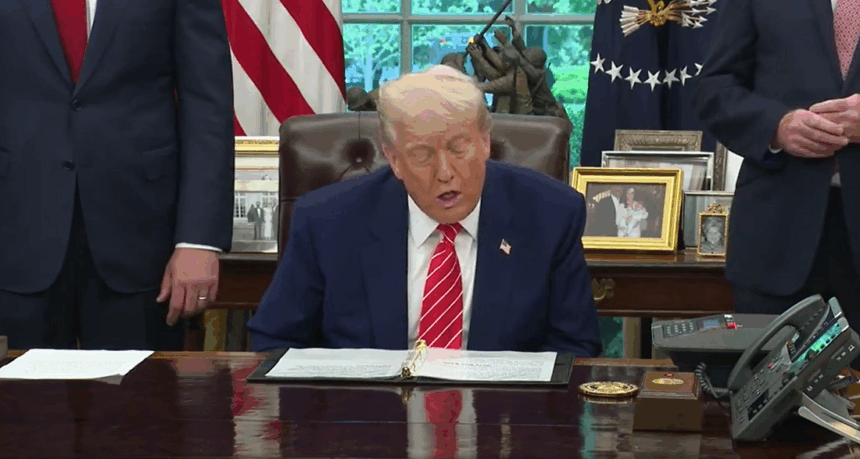 Trump announces a "historical agreement" with the UK. Bitcoin shoots 100k