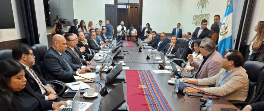 Guatemala advances Bitcoin regulations after a critical dialogue between Congress and the central bank