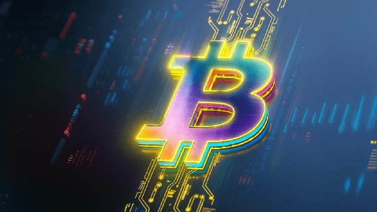 Corporate Bitcoin now holds "blessings" and will challenge later, says roxom's CEO