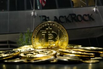BlackRock currently manages 700,000 bitcoins