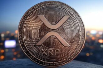 What price will XRP be received when the bullish flag breaks?