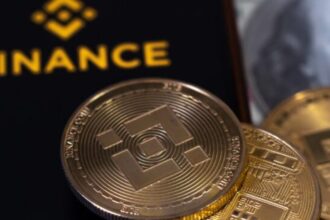 Does Binance reward users with a qualified token SOMI?